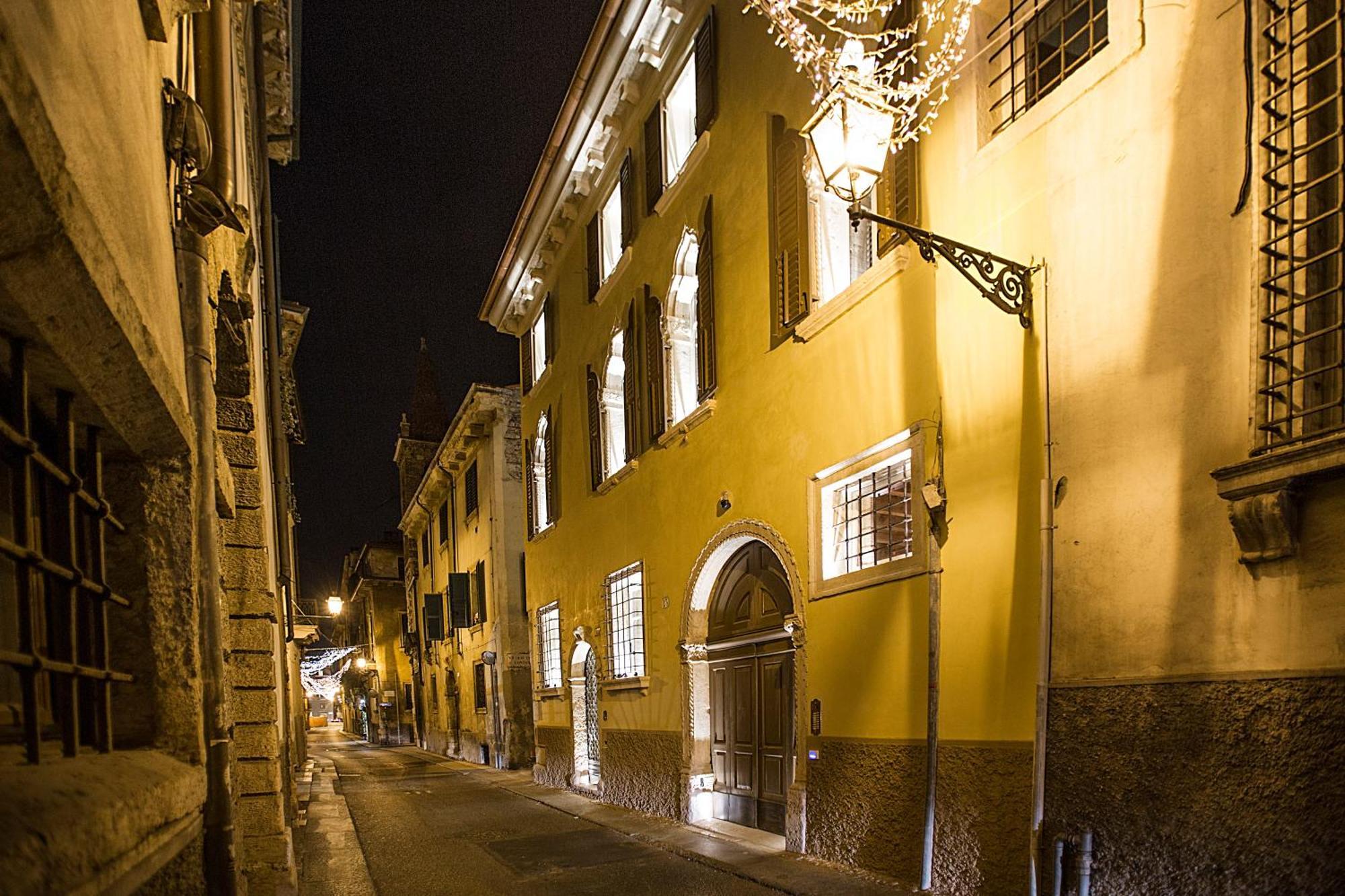 Apartament Residenza Palazzo Brenzoni Werona Zewnętrze zdjęcie